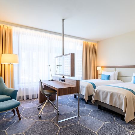 Hotel Crowne Plaza Maastricht By Ihg Exterior foto
