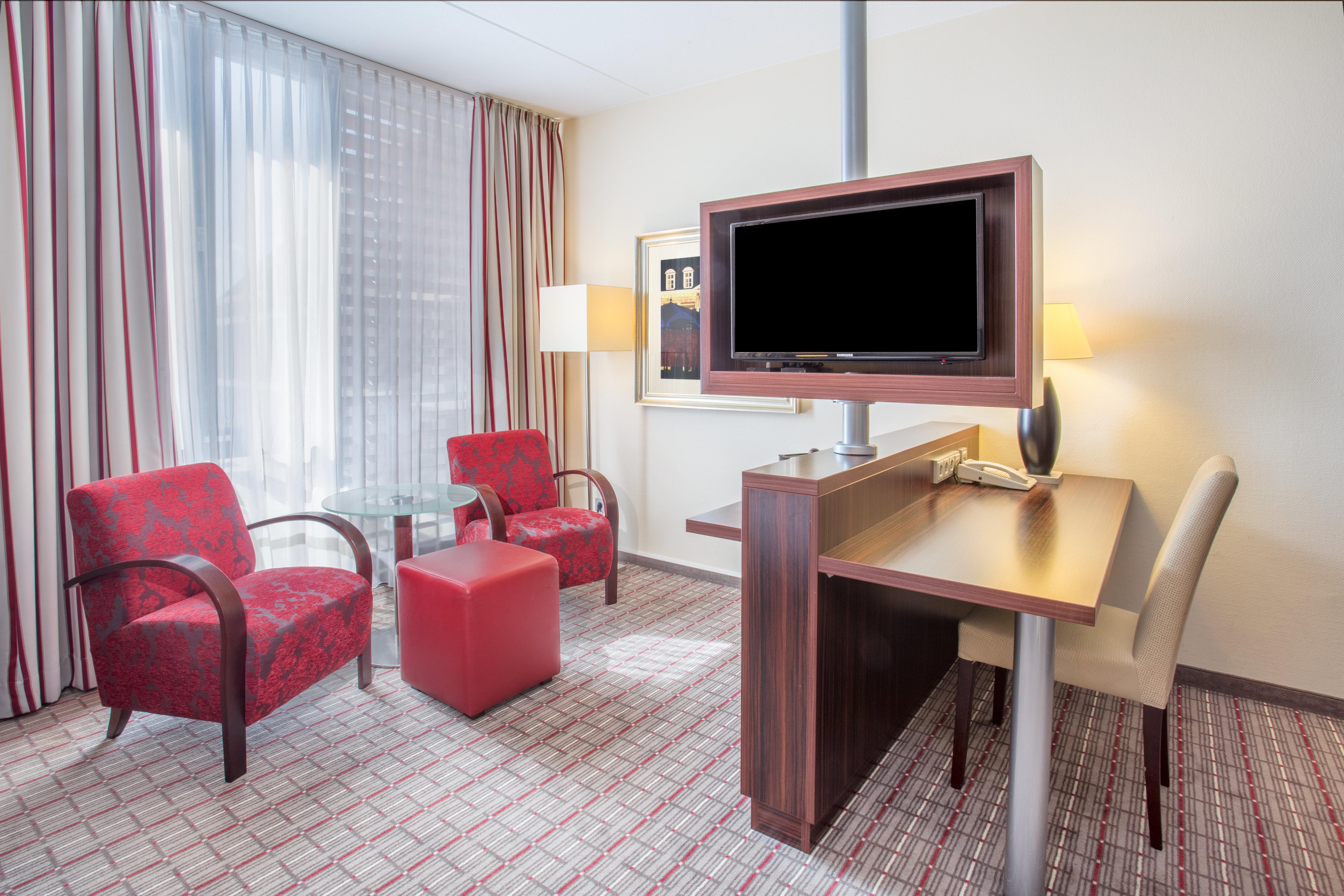 Hotel Crowne Plaza Maastricht By Ihg Exterior foto
