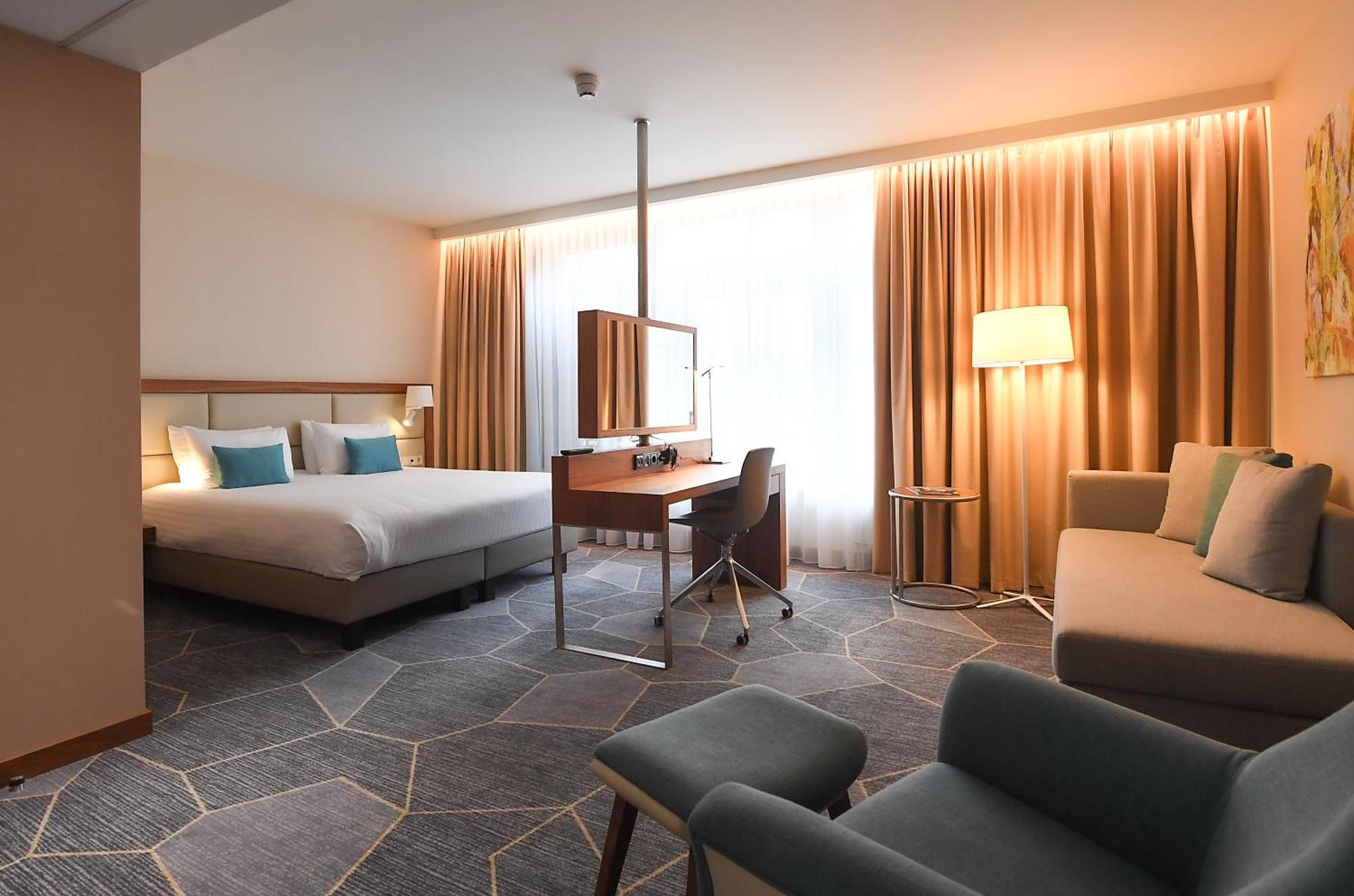 Hotel Crowne Plaza Maastricht By Ihg Exterior foto