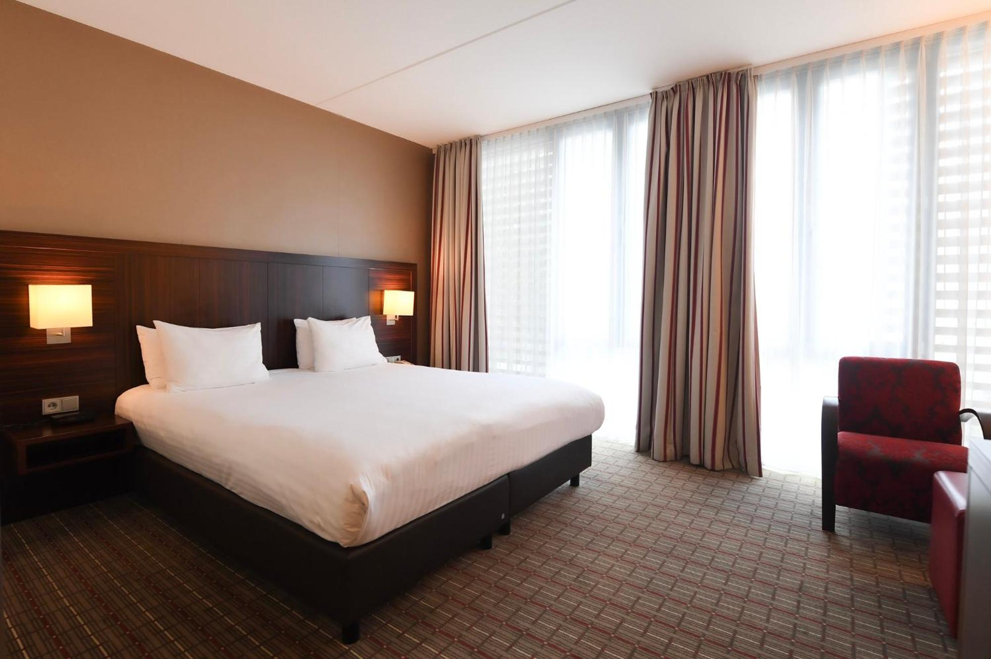 Hotel Crowne Plaza Maastricht By Ihg Exterior foto