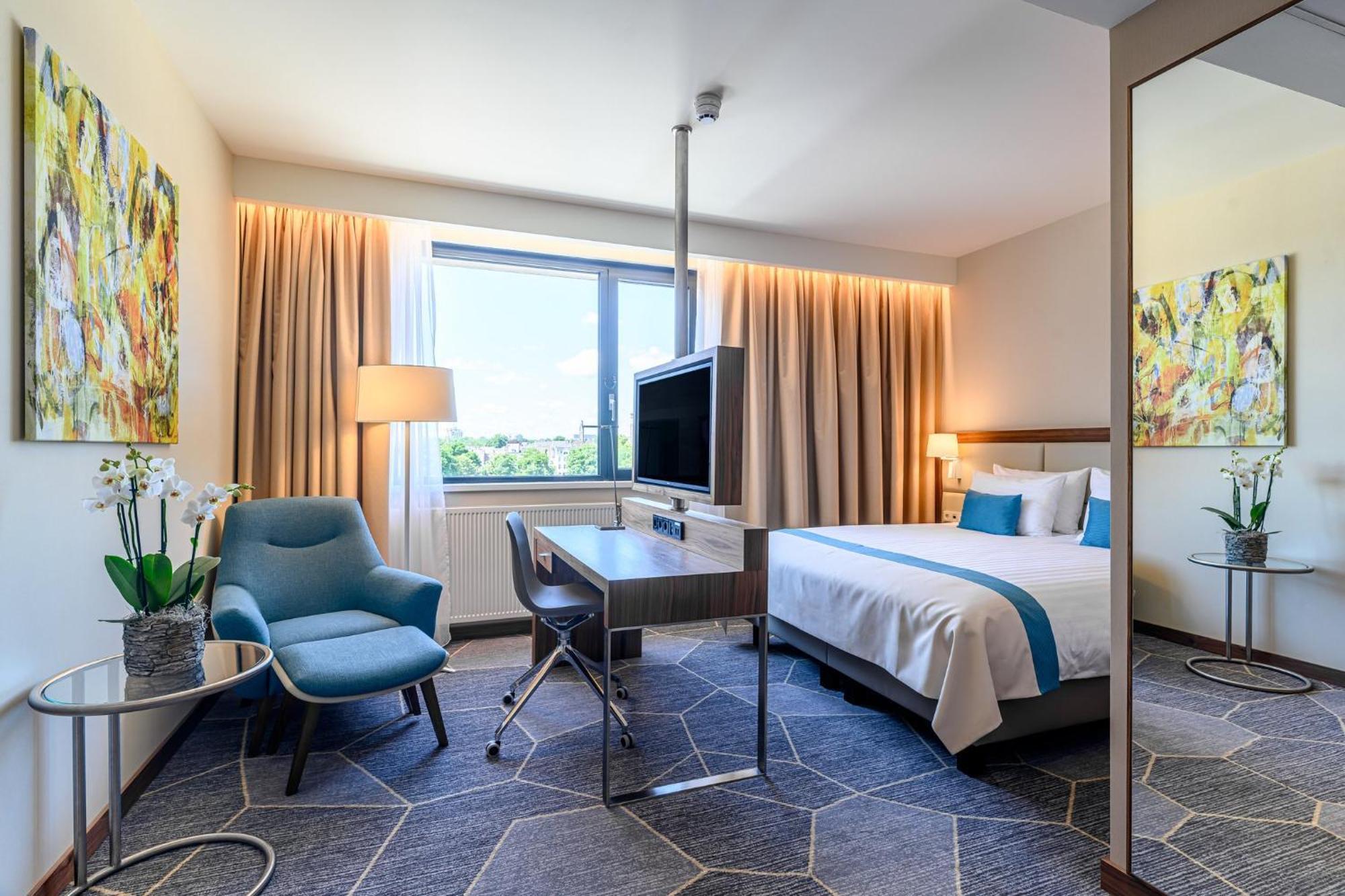 Hotel Crowne Plaza Maastricht By Ihg Exterior foto