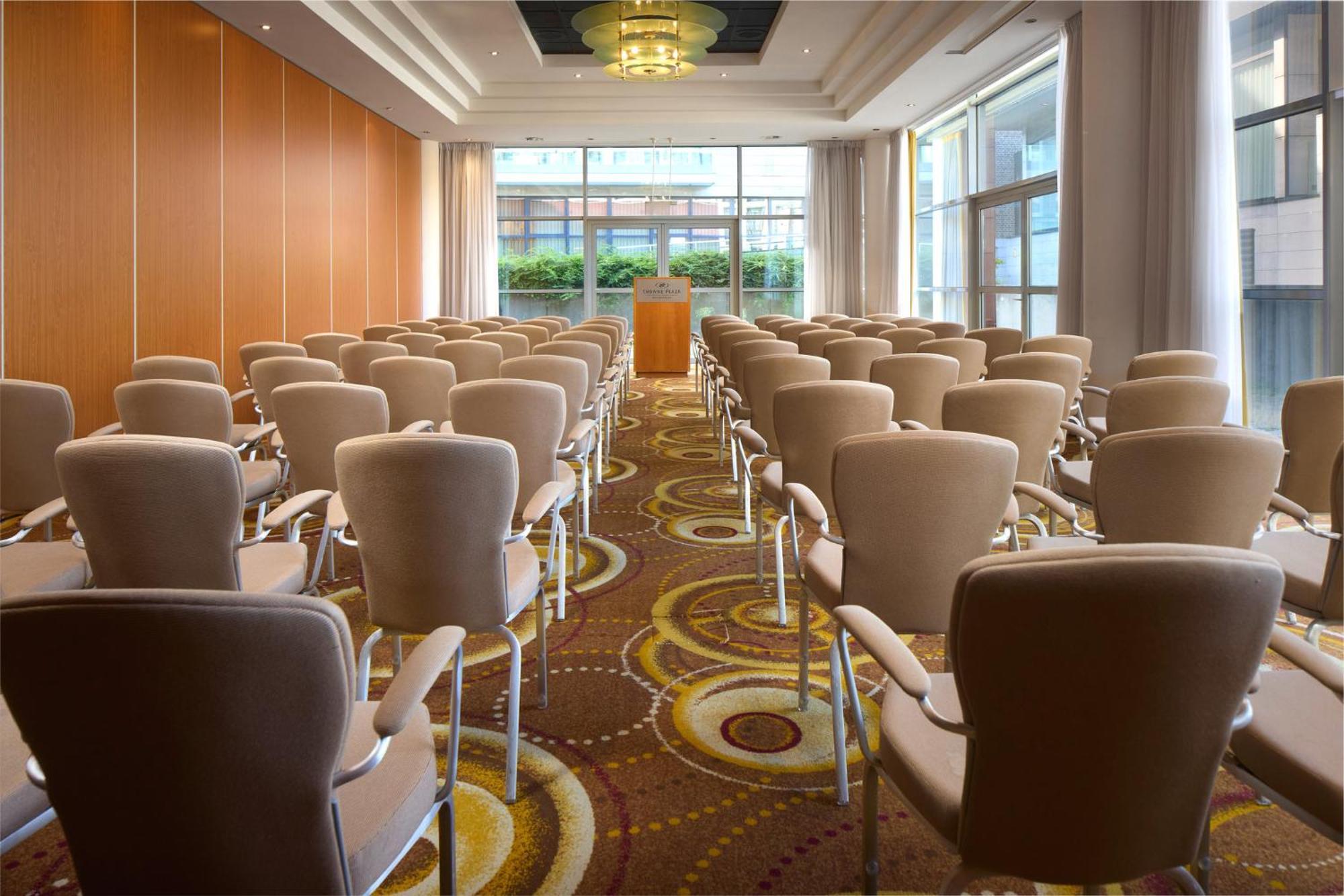 Hotel Crowne Plaza Maastricht By Ihg Exterior foto